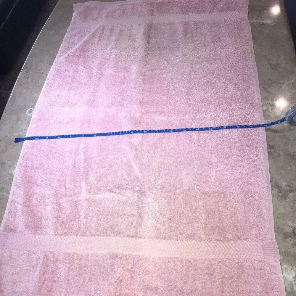 1 JC Penney Home Collection Pink Hand Towel 1 Cannon Lace Trimmed 100% Cotton